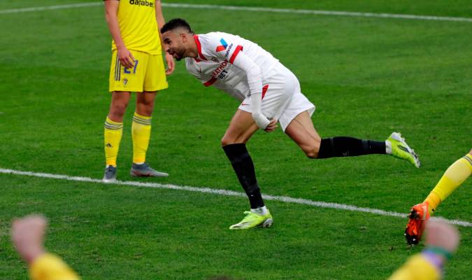 Otro triplete de En-Nesyri lleva al Sevilla a puestos 'Champions'