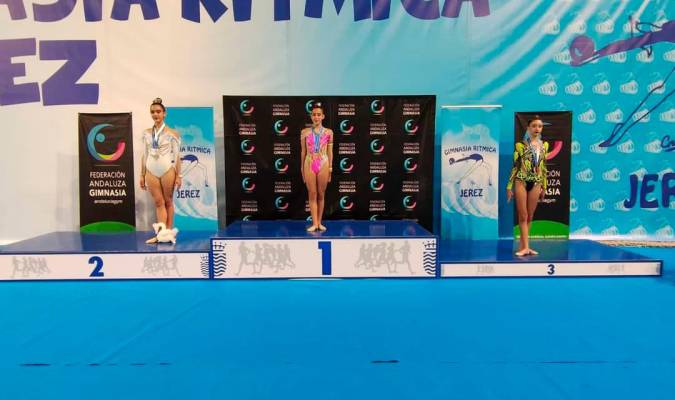 Palomares del Río destaca en gimnasia rítmica en los campeonatos de Andalucía