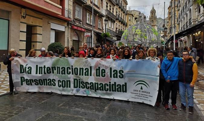 Marcha solidaria por el Día Internacional de la Discapacidad en Jaén. / EP