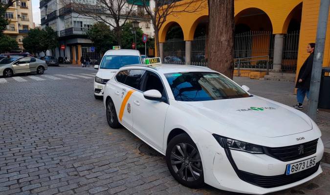 Los taxis se suman a la desescalada en Sevilla