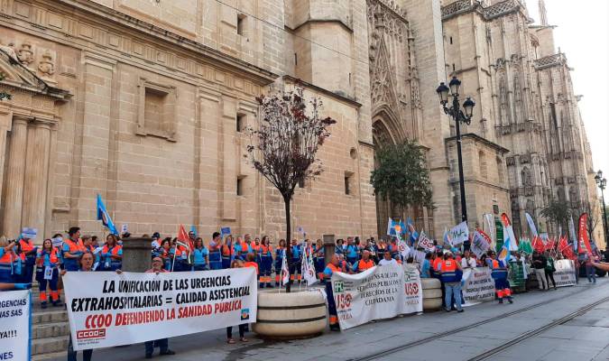 Profesionales de urgencias del SAS se movilizan en Sevilla