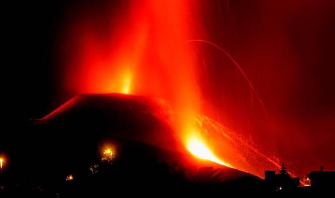 Puigdemont y la lava del volcán Cumbre Vieja