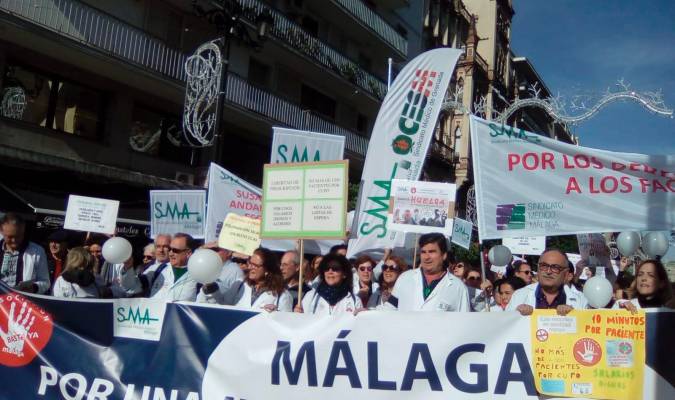 Médicos y pediatras de atención primaria se manifiestan este sábado en Sevilla por las «promesas incumplidas» del SAS