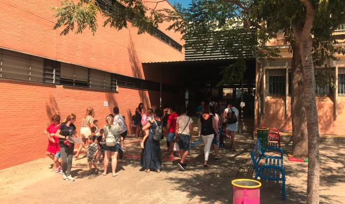 Unos 1.540 alumnos de infantil y primaria de Guillena, Las Pajanosas y Torre de la Reina han iniciado el nuevo curso