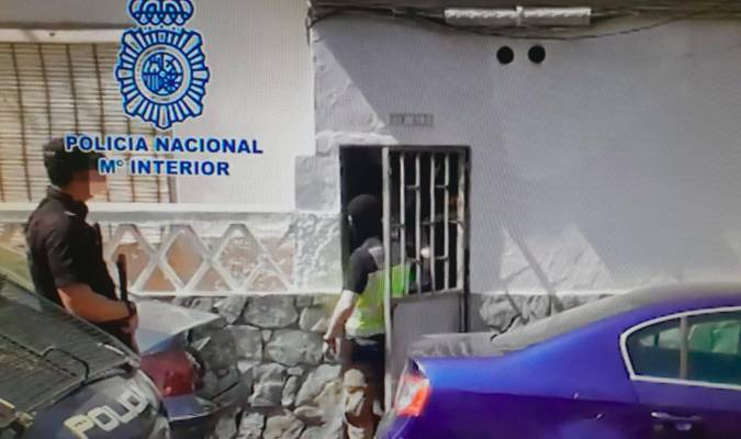 Detenido en Algeciras un miembro del Daesh con manuales para atentar