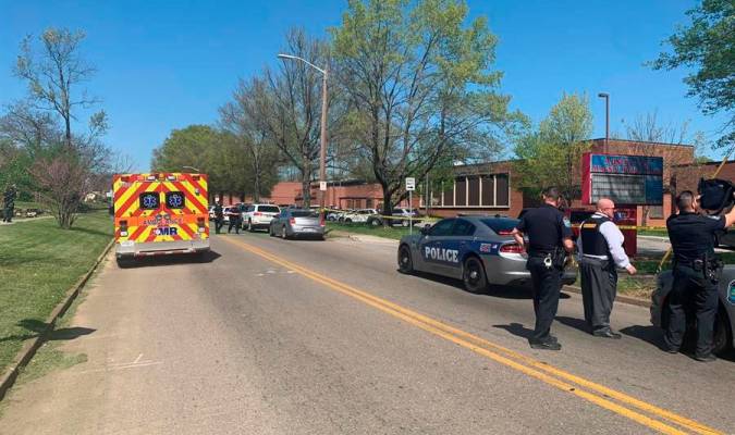 Varios heridos de bala en un tiroteo en un instituto de Tennessee