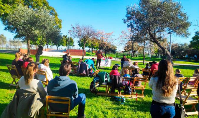 Actividad cultural celebrada el pasado mes de enero en un parque de la localidad y con todas las garantías de seguridad sanitaria. (Foto: Ayuntamiento de Bormujos).