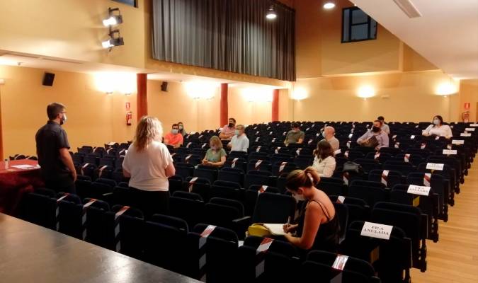 Encuentro celebrado en Gerena para aunar las reclamaciones sanitarias ante la Junta de Andalucía (Foto: Ayuntamiento de Gerena)