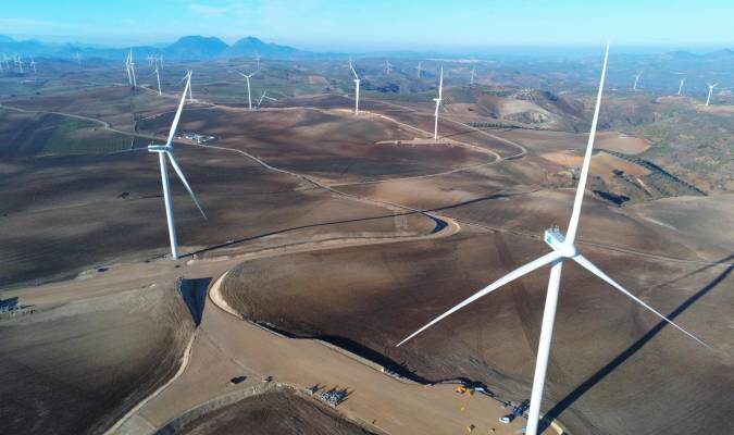 Endesa cierra el primer trimestre con un 60% más de producción de energía renovable en Andalucía