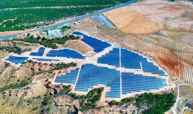 Ansasol impulsa el desarrollo de tres parques fotovoltaicos en Sevilla, Jerez y Málaga