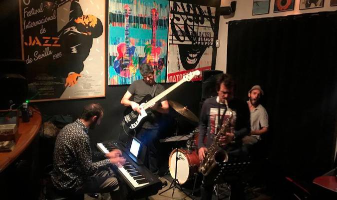  El café bar Jazz Naima anuncia su cierre en junio tras 24 años de actividad hostelera y musical en la Alameda