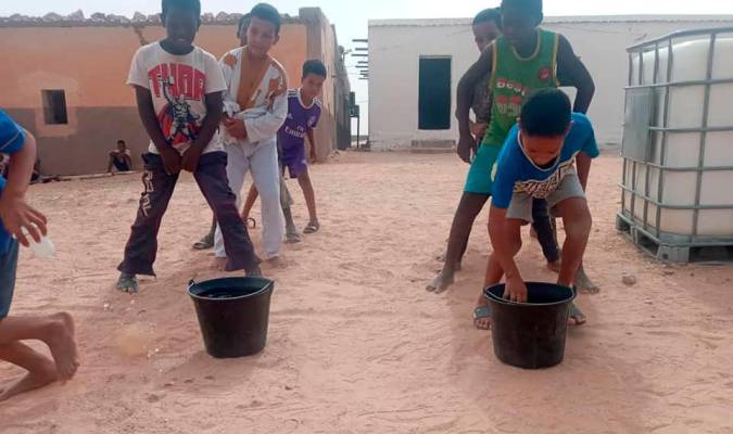 La provincia de Sevilla envía este año ayuda y diversión a los niños saharauis