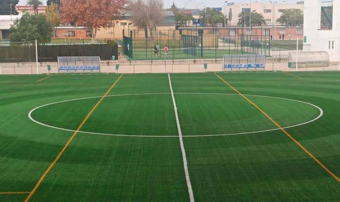 Finaliza la reforma del campo de fútbol de Aznalcázar