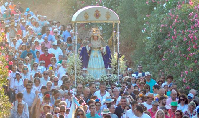 La Virgen de Villadiego volverá a su ermita en procesión en su paso de tumbilla (Foto: Hermandad de Nuestra Señora de Villadiego)
