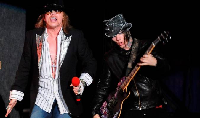 Guns n' Roses posponen su concierto en Sevilla