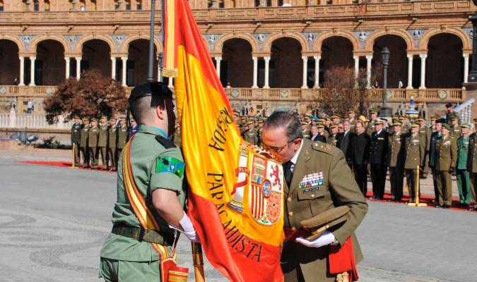 Sevilla despide a Juan Gómez de Salazar como Jefe de la Fuerza Terrestre