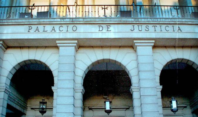 Los tribunales de El Prado. / El Correo