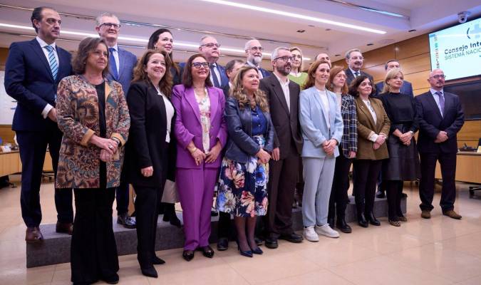  CISNS.- Andalucía aplaude que Sanidad se comprometa "por primera vez" a tomar medidas para paliar el déficit de médicos / Junta de Andalucía
