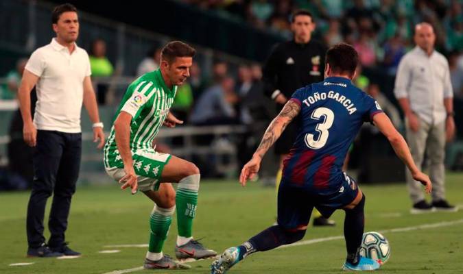 Joaquín realizó un partido sobresaliente frente al Levante en la última jornada de liga. / EFE