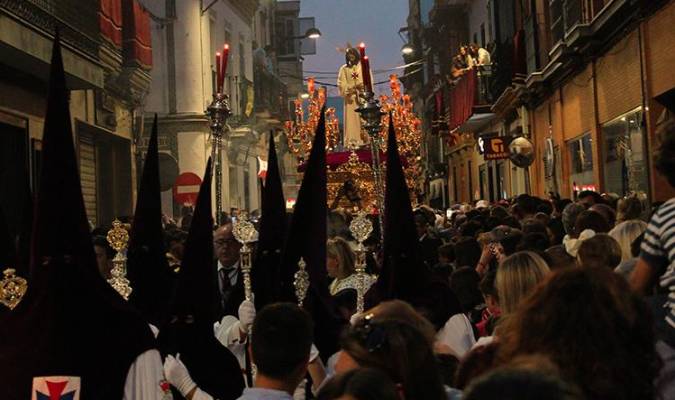 El Consejo de Hermandades y Cofradías de Dos Hermanas suspende las procesiones de Semana Santa.