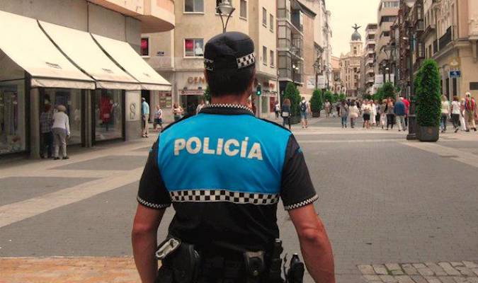 Un agente de la Policía Local de Valladolid.
