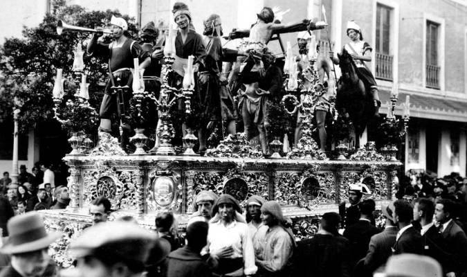 Mitos, bulos y leyendas de la Semana Santa de Sevilla