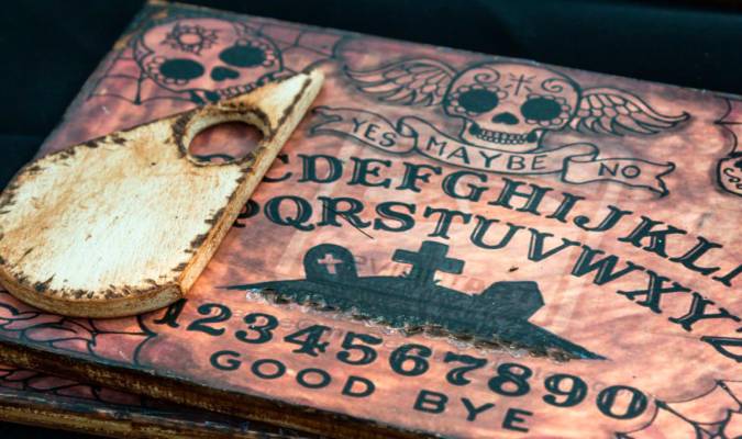 Ouija, jugando con la muerte