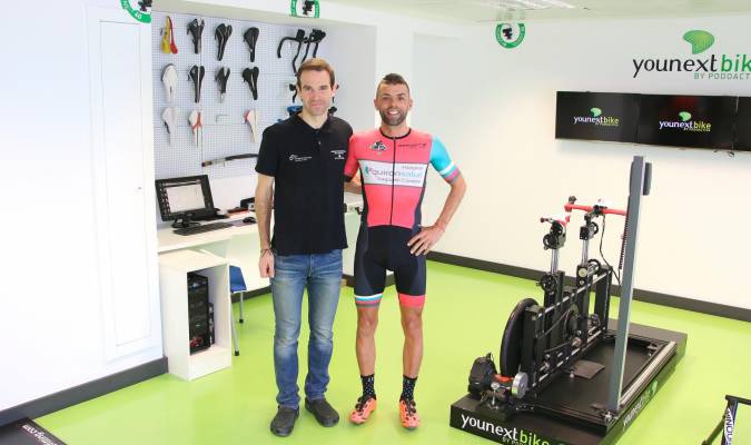 Recorre España en bicicleta para fomentar el deporte en los diabéticos
