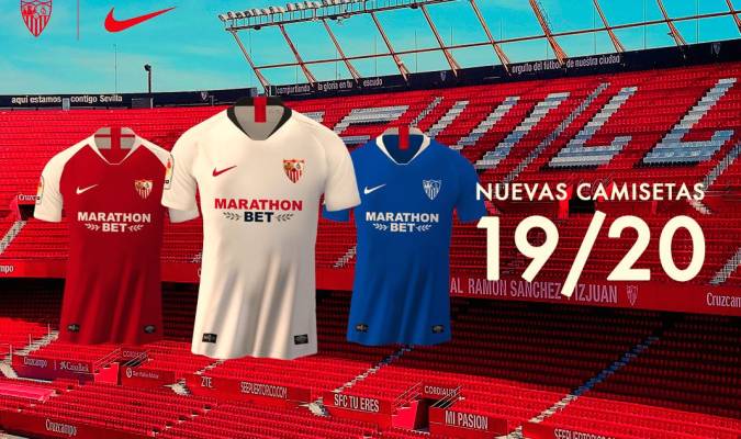 Las nuevas camisetas del Sevilla para la próxima temporada.
