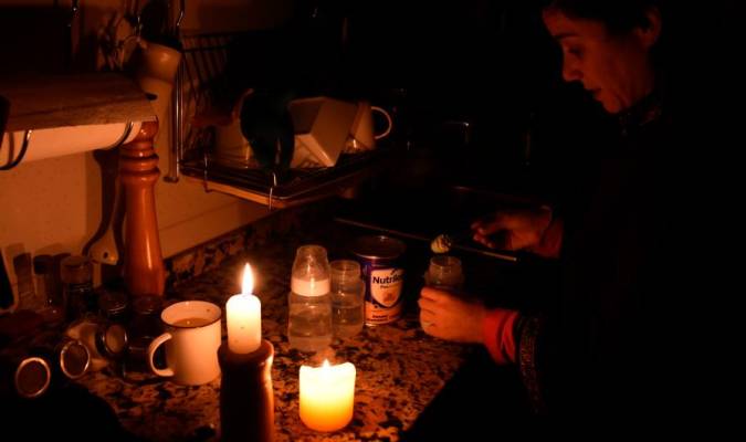 Un apagón masivo deja sin luz a Argentina y Uruguay