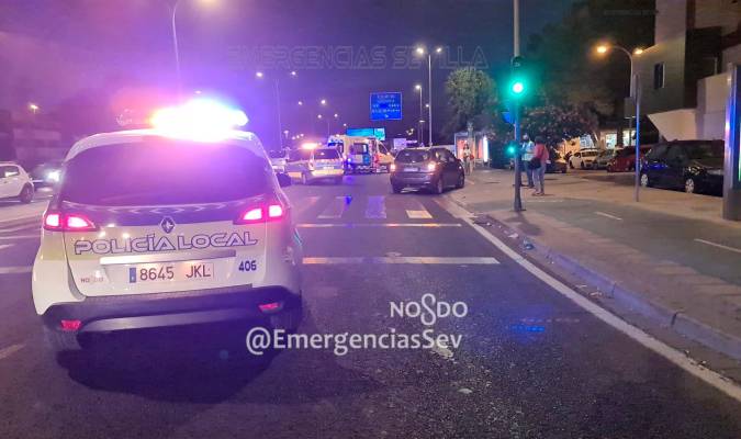 Herida tras ser atropellada por una furgoneta en la Avenida Andalucía