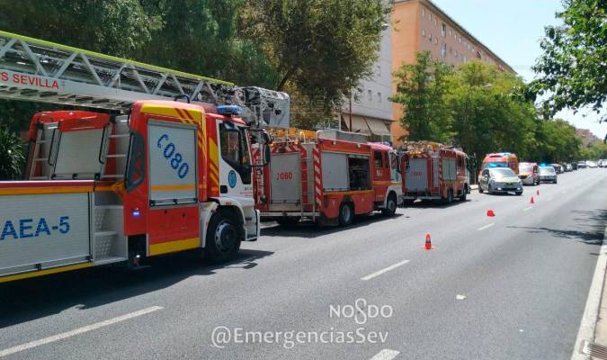 Extinguido un incendio en una tienda de juguetes de Sevilla Este