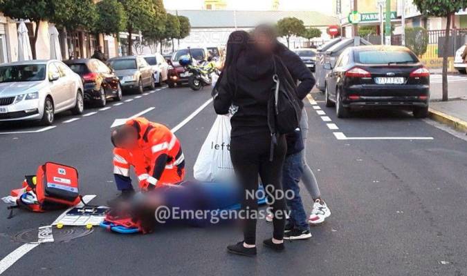 Herido tras ser atropellado por un patinete eléctrico en la calle Sinaí