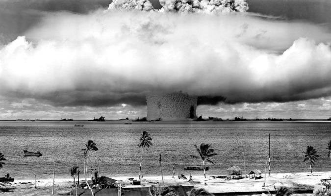 Prueba nuclear en el atolón Bikini. / El Correo