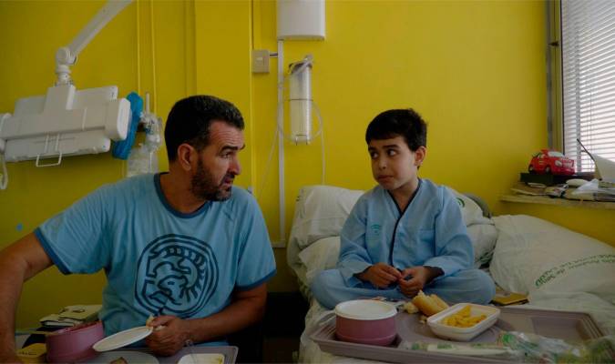 Ahmed El Hili y su hijo Taha protagonizan el corto documental ‘Paraíso’.