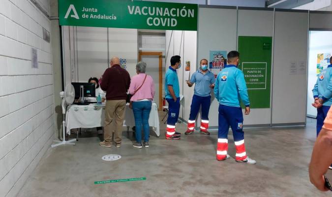 Andalucía comienza la vacunación con terceras dosis para los menores de 40 años