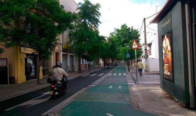 El Ayuntamiento defiende el nuevo trazado del carril bici en la Cruz Roja 
