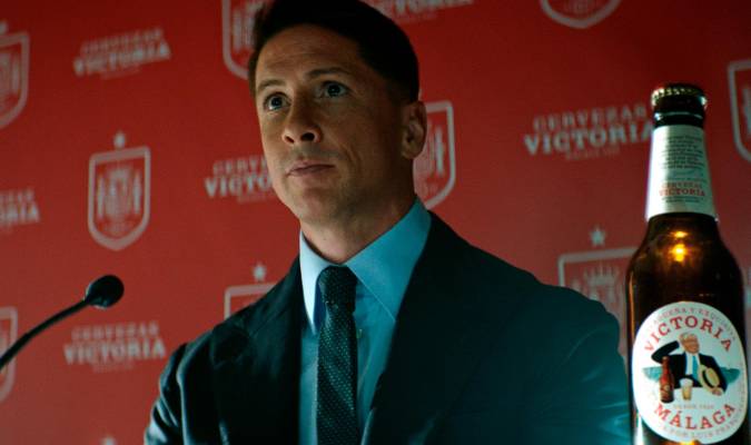 Cervezas Victoria presenta su nueva campaña «Comunicado» con Fernando Torres como protagonista