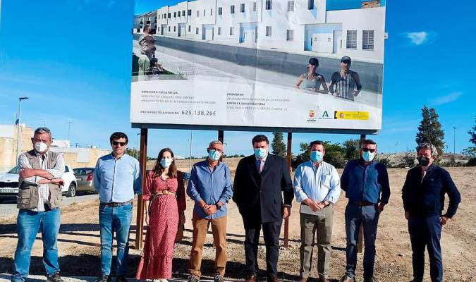 Construyen las primeras 10 viviendas de promoción municipal en El Pantano de Morón