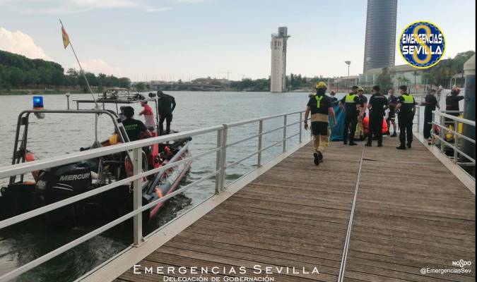 Rescatan el cuerpo sin vida de un hombre en el río Guadalquivir