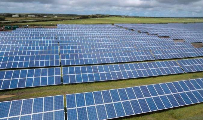 Andalucía declara de interés estratégico los proyectos fotovoltaicos de Repsol e Ignis en Cádiz y Sevilla