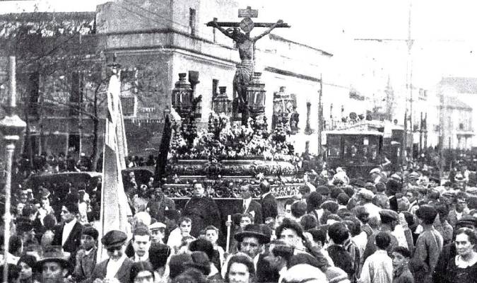 El Cristo de San Agustín durante su última salida en 1926.