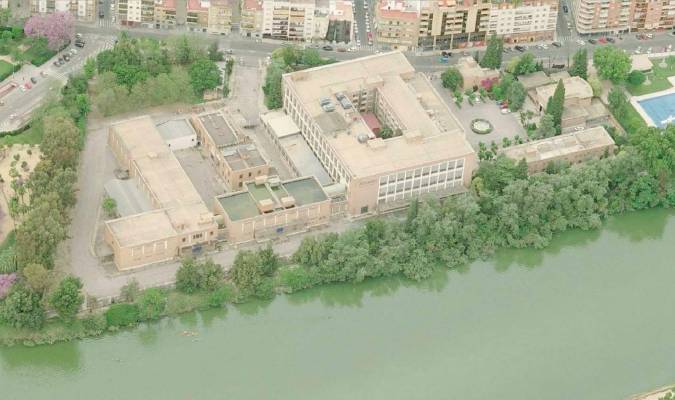 La parcela de Altadis será un 85% pública con una pasarela peatonal en el río