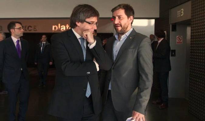 Carles Puigdemont y Toni Comín en una imagen de archivo. / EFE