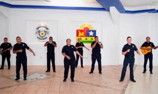 Los policías de Quintana Roo. / Jorge Castro Noriega.