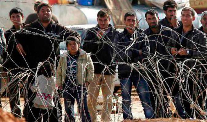 OTAN dice a Erdogan que la crisis de refugiados requiere soluciones comunes