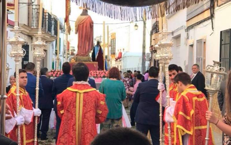 Domingo 23 de junio, procesión del Corpus por las calles de Guillena
