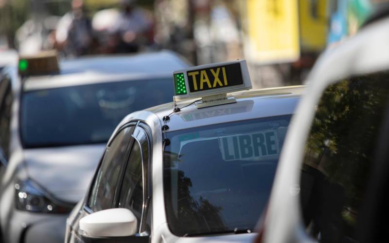 Sevilla pierde 330 licencias de taxi durante 2022