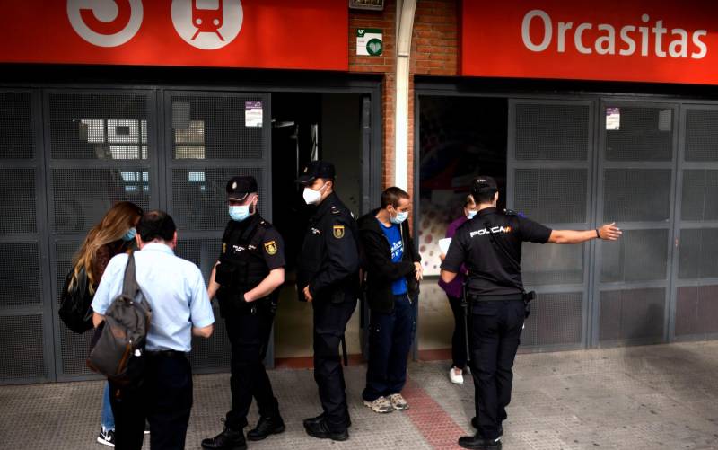 La Policía podrá acceder a los datos de Salud para vigilar las cuarentenas en Madrid