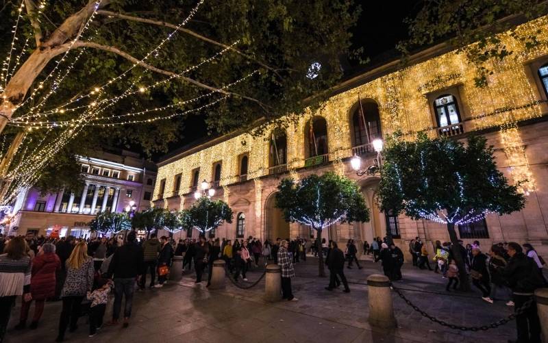 Fotogalería | Así luce Sevilla esta Navidad